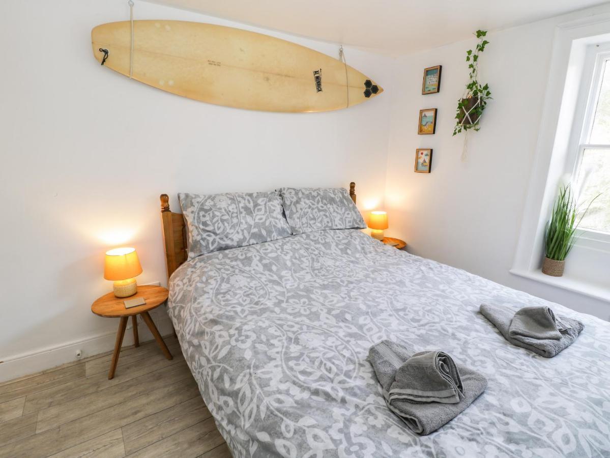 Апартаменти The Surfers Bolt Hole Вітбі Екстер'єр фото